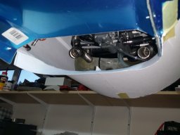 Motor mount and cowl (47)